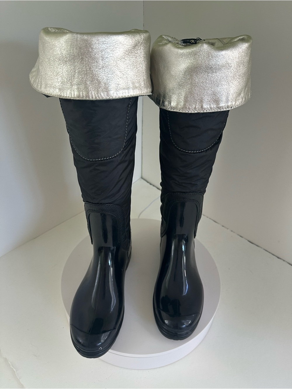 Dolce & Gabbana Black Rubber Leather-Trim Zip Boot